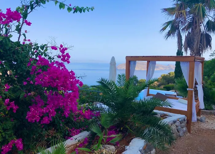 Luxus Tholos Bay